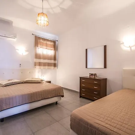 Apartment Manolia View Mykonos Tourlos